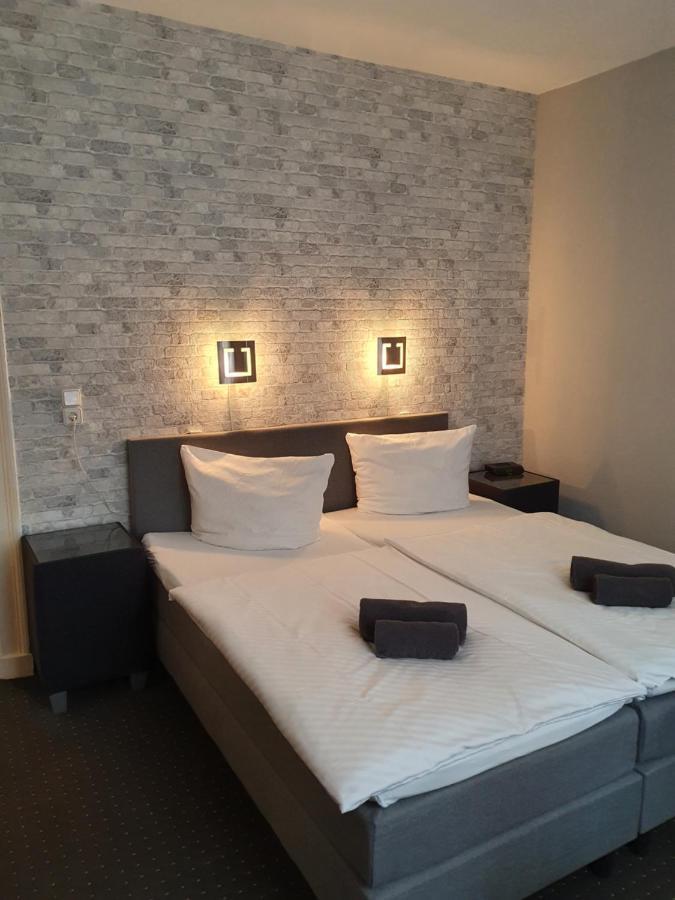 Hotel Restaurant Zum Hollaender Hof 巴特阿罗尔森 外观 照片